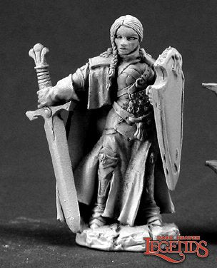 Reaper 03364 — Isabeau Laroche Dark Heaven Metal Miniature