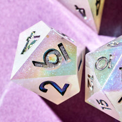 Moon Maiden 7-Piece Iridescent Set