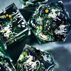 Hunt of the Unicorn 7-Piece Iconic Dice Set