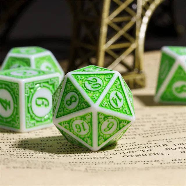Motif: Leafy RPG Dice Set